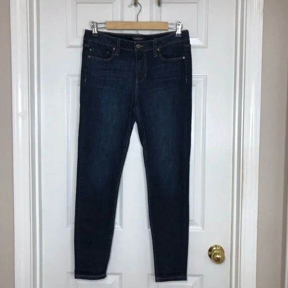 Liverpool The Crop Stretchy Dark Wash Slim Straight Mid Rise Jeans women's 8/29 - Picture 2 of 13